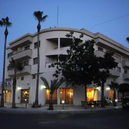 Elysso Hotel Larnaca Ngoại thất bức ảnh