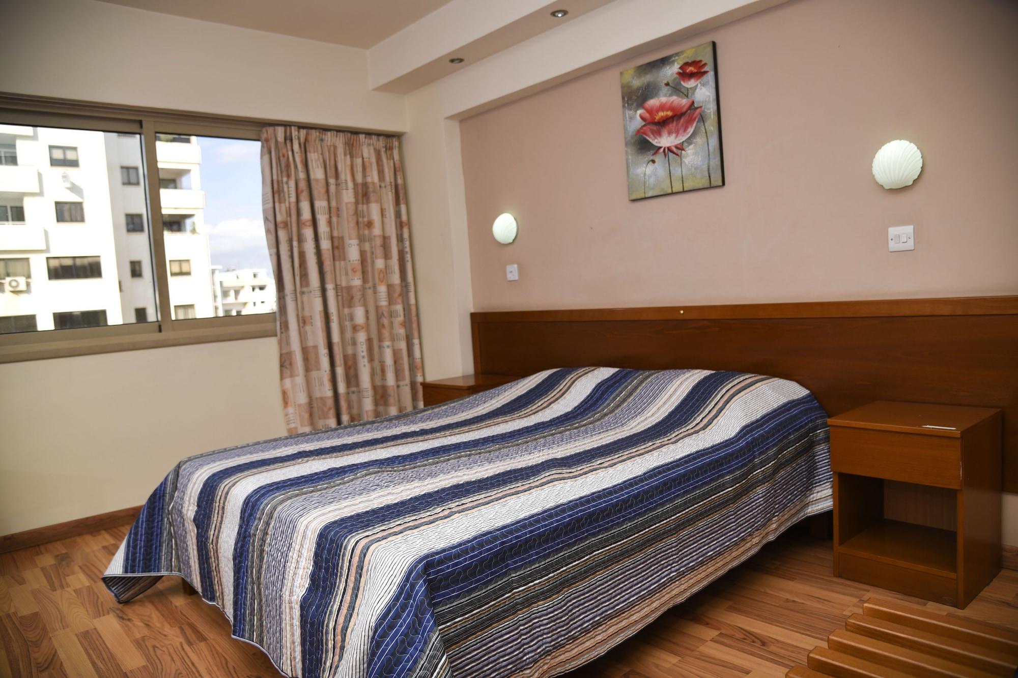 Elysso Hotel Larnaca Ngoại thất bức ảnh