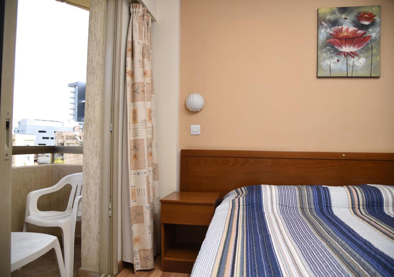 Elysso Hotel Larnaca Ngoại thất bức ảnh