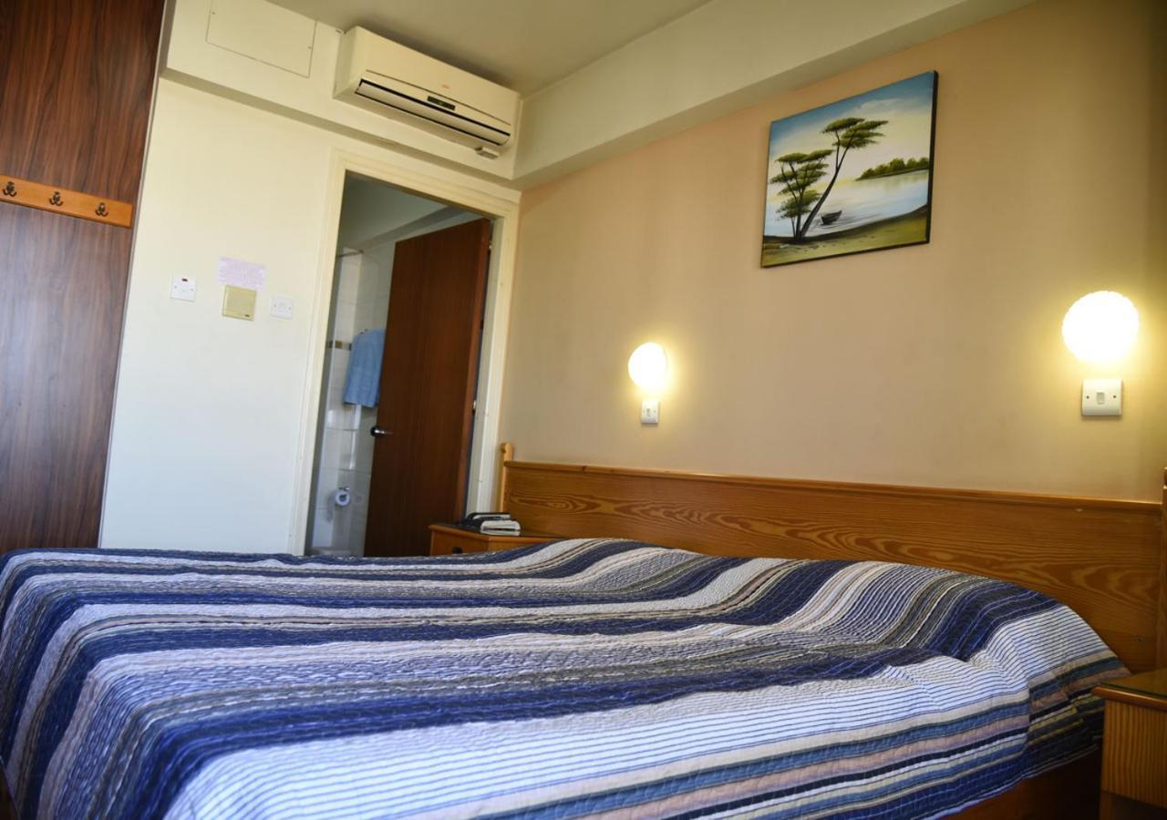 Elysso Hotel Larnaca Ngoại thất bức ảnh